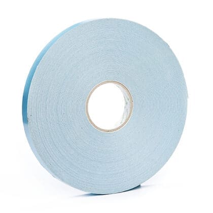 Skumtape på rulle 50 m x 19 mm